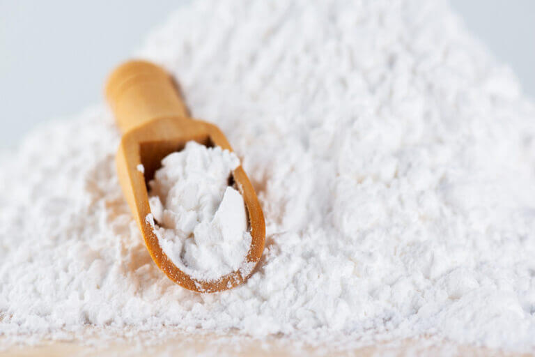 Female,Science,Biology,Laboratory,Worker,Using,Pipette,,Test,Tubes,,Microscope